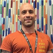 Profesor de ayuda escolar, especializado en clases de español o italiano